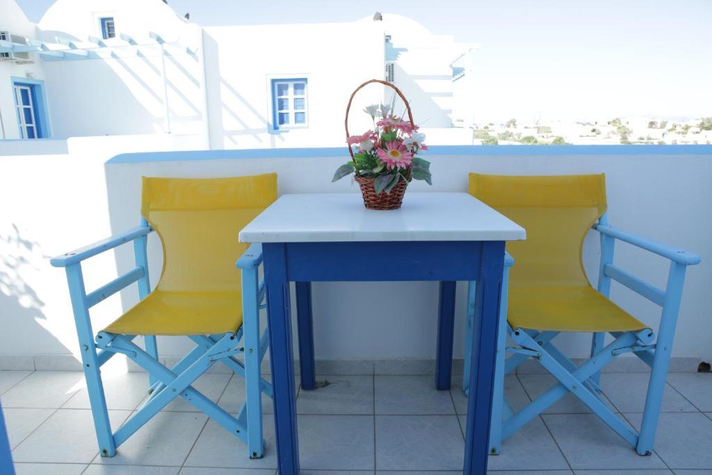 Studios Apartments Perivolos Δωμάτιο φωτογραφία