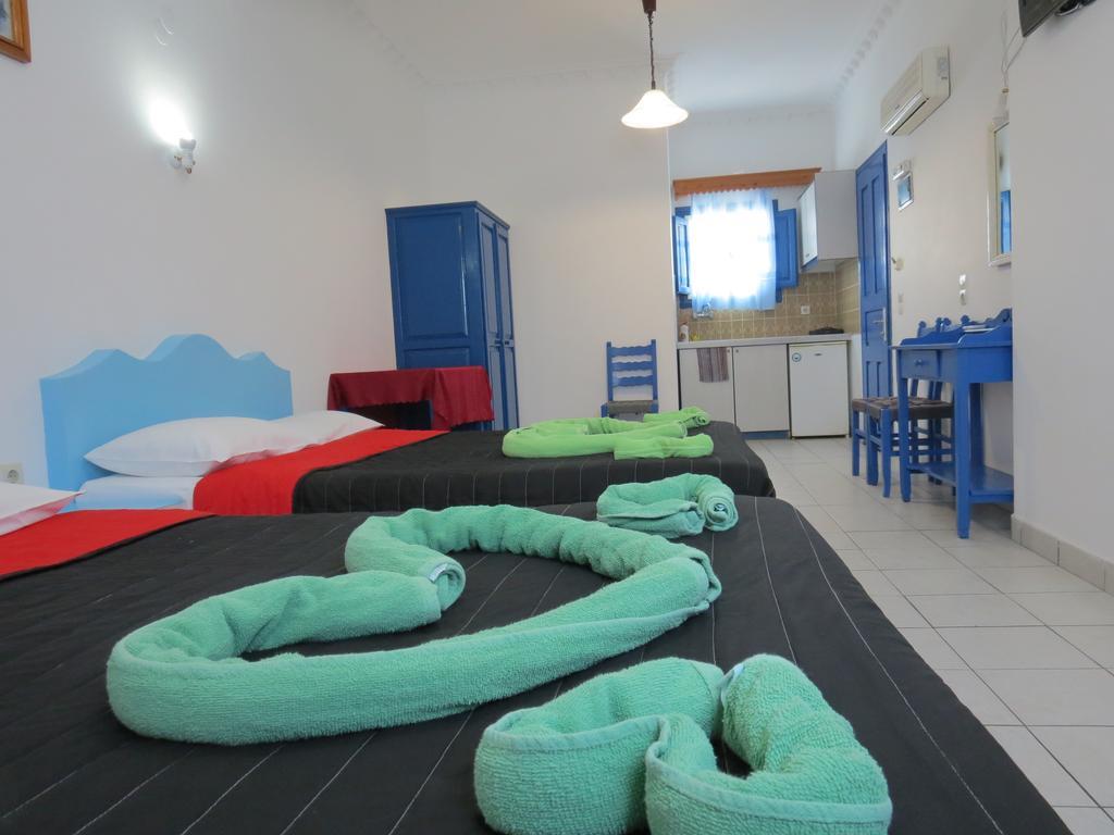 Studios Apartments Perivolos Εξωτερικό φωτογραφία
