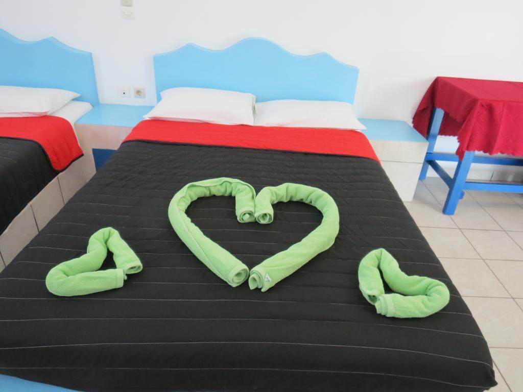 Studios Apartments Perivolos Εξωτερικό φωτογραφία